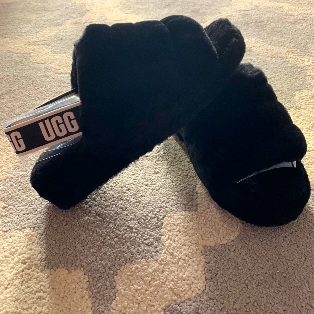 UGG fluff yeah slides